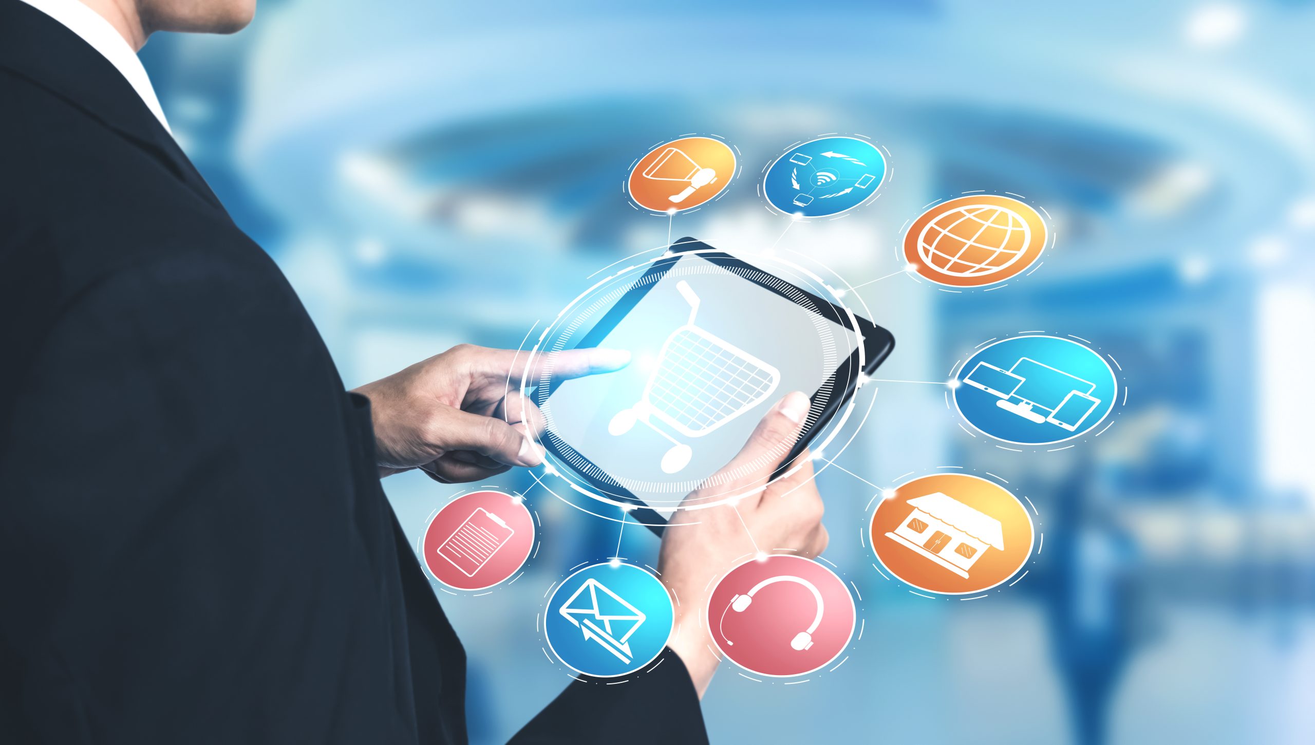 Omni,Channel,Technology,Of,Online,Retail,Business.,Multichannel,Marketing,On