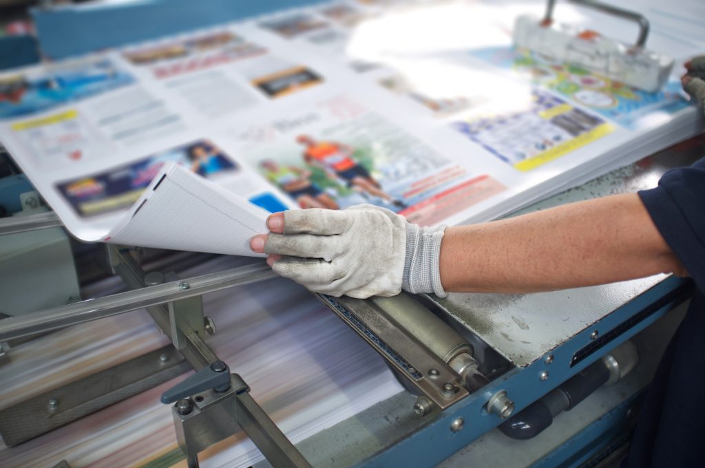 Feuilles imprimées sur une machine d'impression